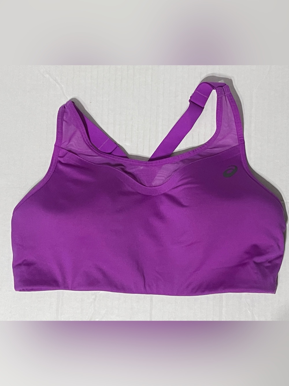 ASICS Accelerate Bra - Size Medium - Magenta - EUC
